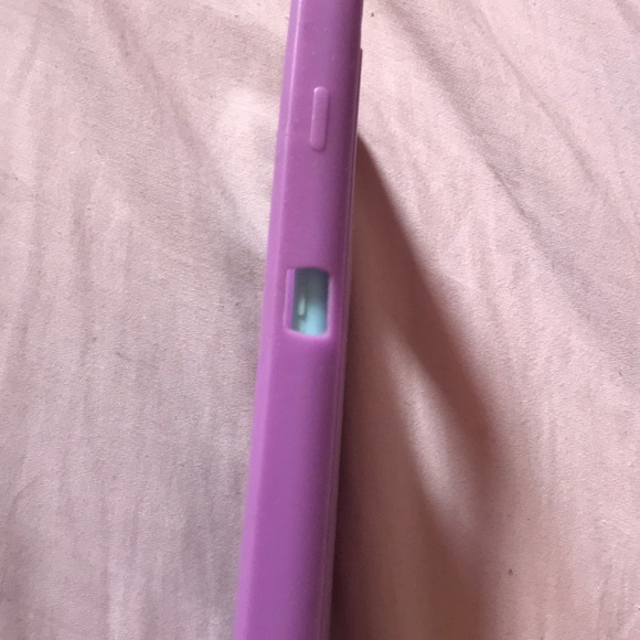 Case - Picture 3 of 4